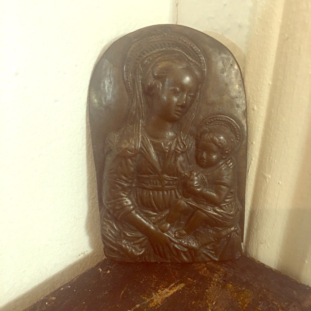 Plaque